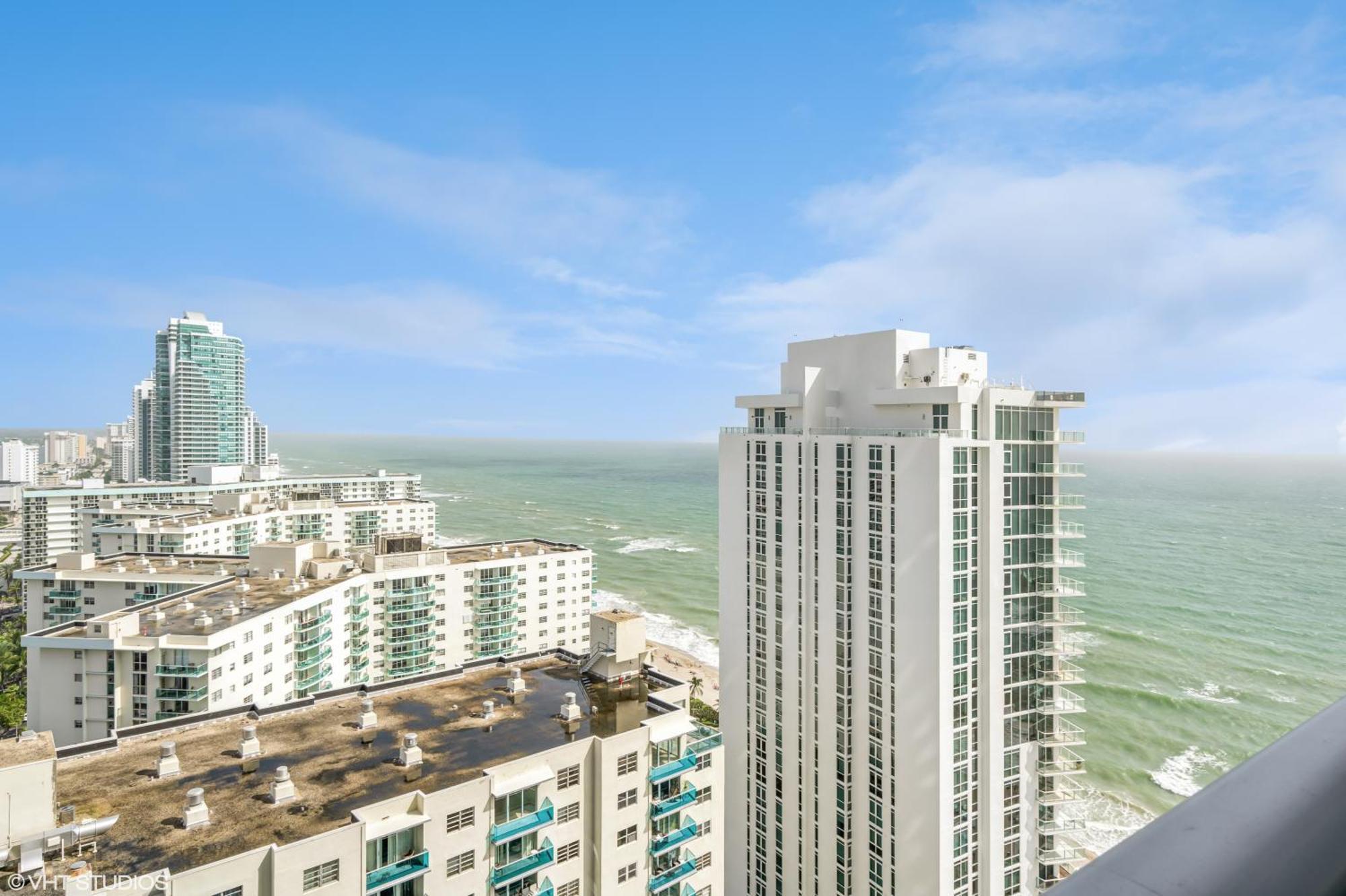 Lyfe Residence Building - Private Apts Over The Beach Hollywood Esterno foto