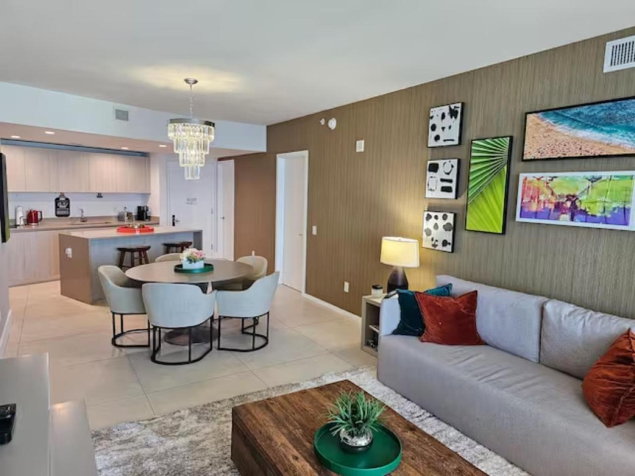 Lyfe Residence Building - Private Apts Over The Beach Hollywood Esterno foto