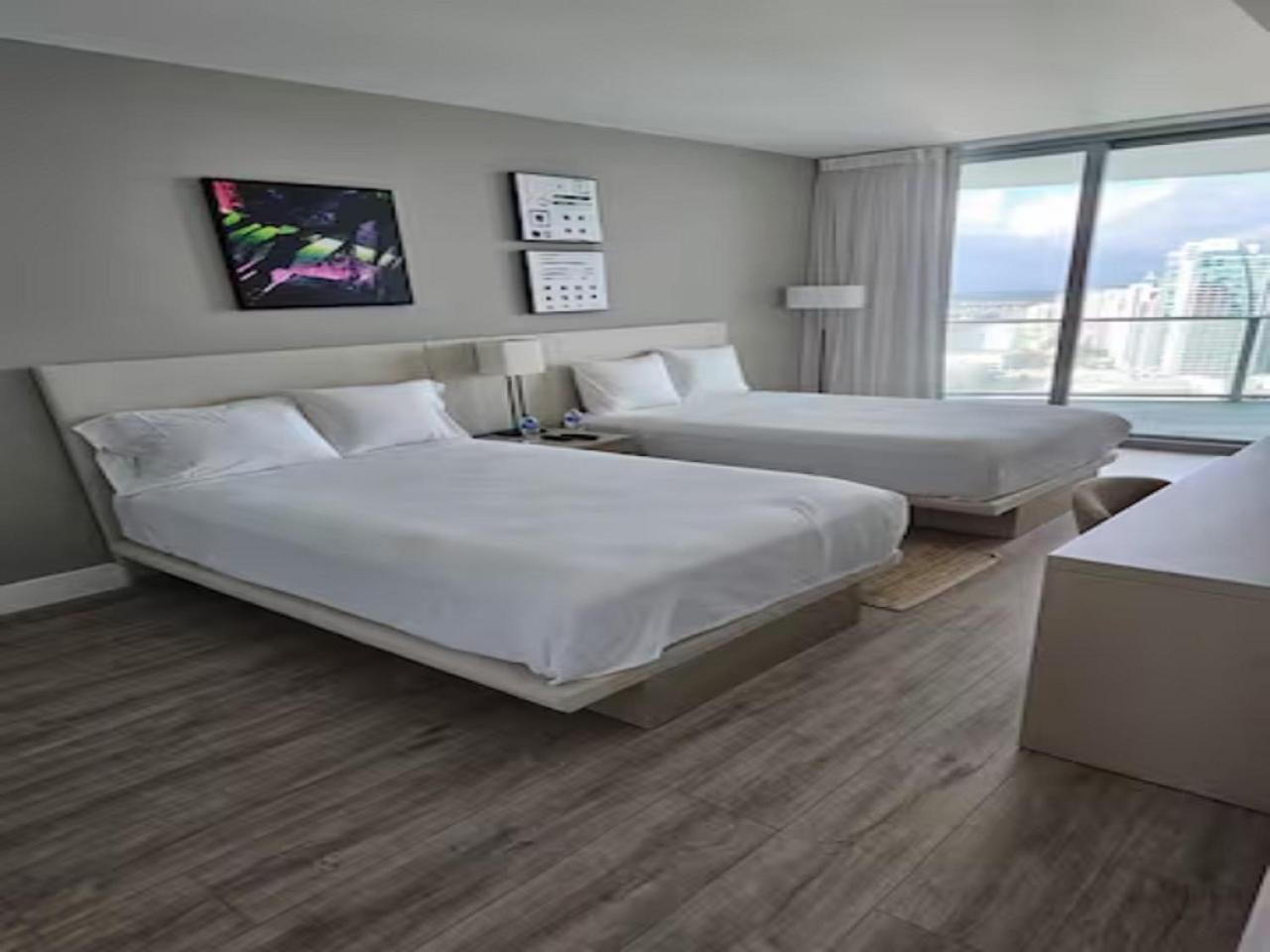Lyfe Residence Building - Private Apts Over The Beach Hollywood Esterno foto